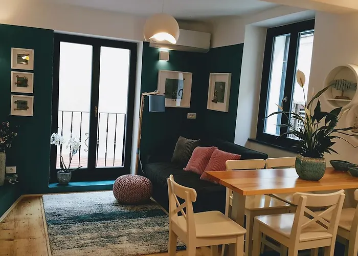 Casa Al Porto Antico アパート ピラン